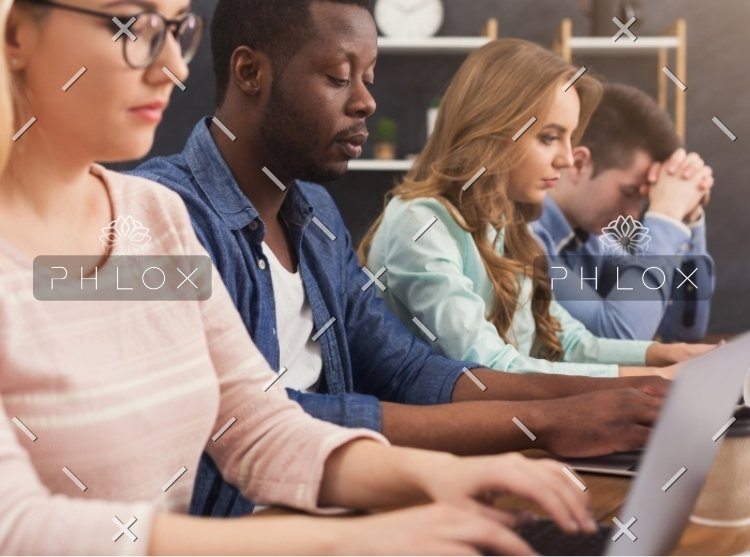 demo attachment 775 mask group 93@2x